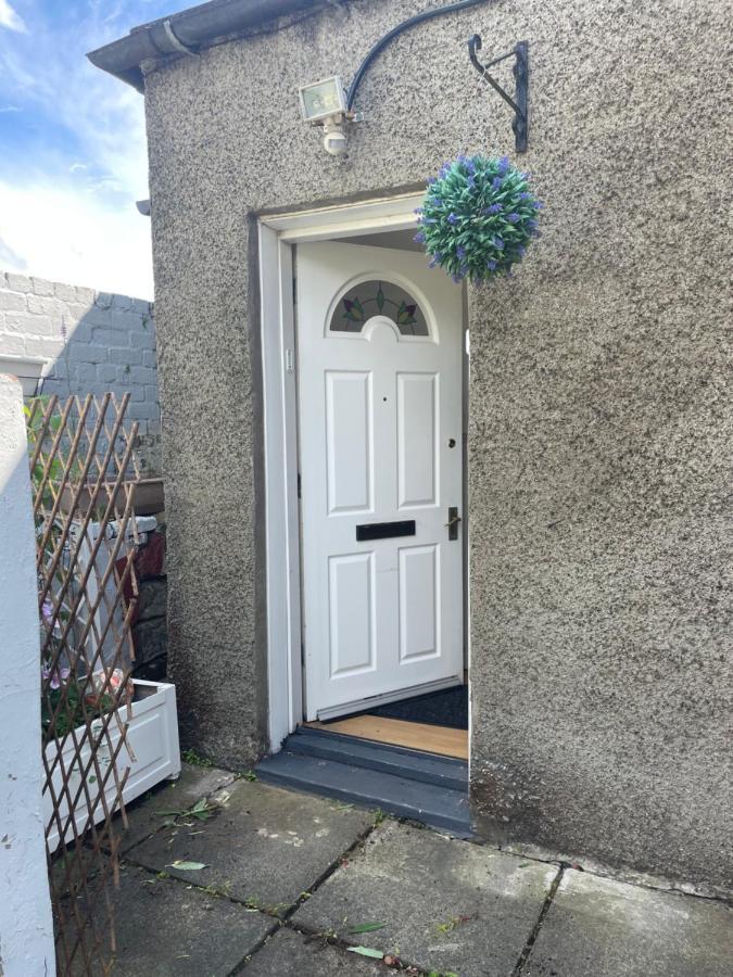 1 Bed Flat At Drum Street Edinburgh Exterior photo